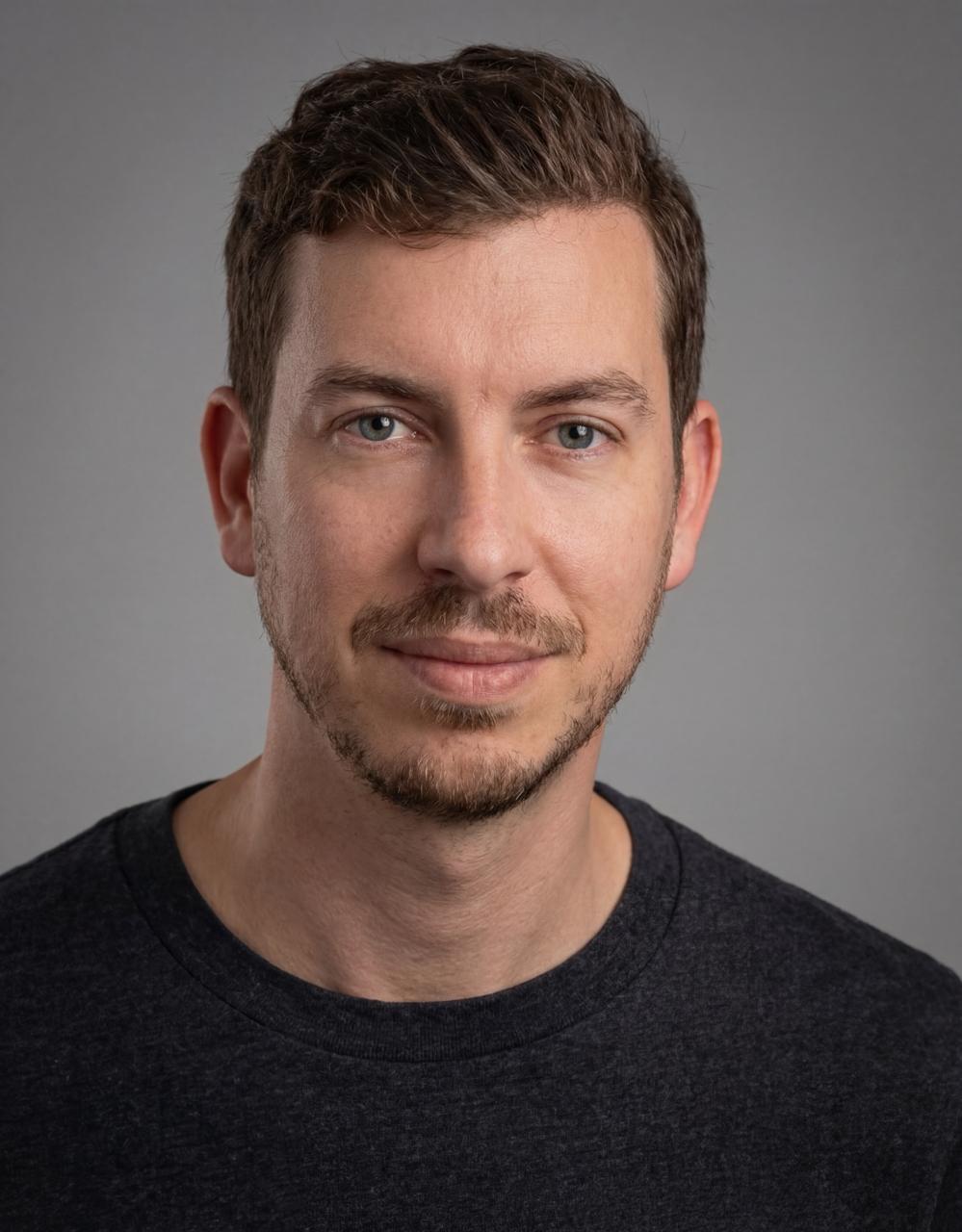 Daniel Graetzer headshot